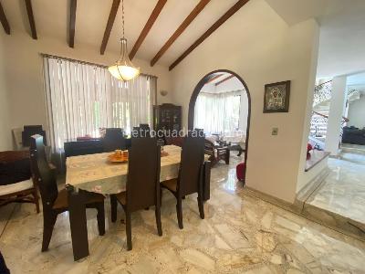 Casa de 5 alcobas en venta en Pance Av La Maria, Cali, 745 m² · foto 8 de 18