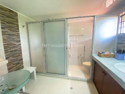 Casa de 5 alcobas en venta en Pance Av La Maria, Cali, 745 m² · foto 15 de 18