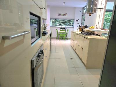 Casa de 4 alcobas en venta en Parcelaciones Pance, Cali, 360 m² · foto 10 de 16