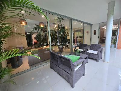Casa de 4 alcobas en venta en Parcelaciones Pance, Cali, 360 m² · foto 5 de 16