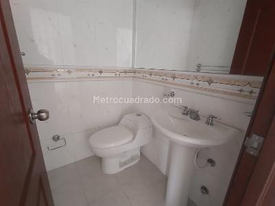 Casa de 4 alcobas en venta en Parcelaciones Pance, Cali, 365 m² · foto 14 de 20