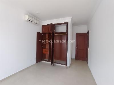 Casa de 4 alcobas en venta en Parcelaciones Pance, Cali, 365 m² · foto 16 de 20