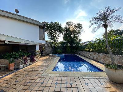 Casa de 4 alcobas en venta en Parcelaciones Pance, Cali, 400 m² · foto 15 de 15