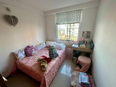 Apartamento de 2 alcobas en venta en Oeste Cristales, Cali, 66 m² · foto 12 de 18