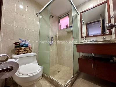 Apartamento de 2 alcobas en venta en Oeste Cristales, Cali, 66 m² · foto 14 de 18