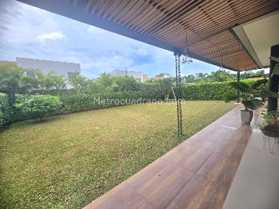 Casa de 5 alcobas en venta en Pance Av La Maria, Cali, 511 m² · foto 2 de 20