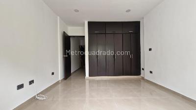 Casa de 5 alcobas en venta en Camino Real, Cali, 300 m² · foto 13 de 19