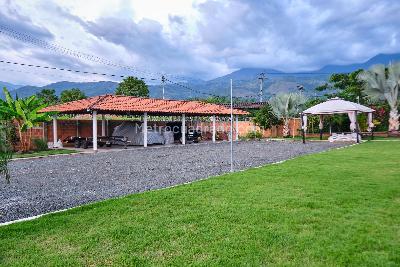 Casa de 5 alcobas en venta en Palmira, Palmira · foto 17 de 19
