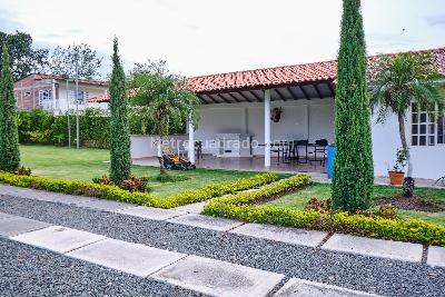 Casa de 5 alcobas en venta en Palmira, Palmira · foto 6 de 19