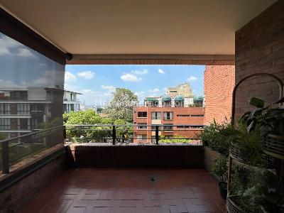 Apartamento de 3 alcobas en venta en San Fernando, Cali, 156 m² · foto 12 de 15