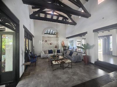 Casa de 4 alcobas en arriendo en Ciudad Jardin, Cali, 1500 m² · foto 6 de 20