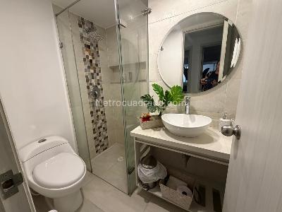 Apartamento de 4 alcobas en venta en Portal De La Esta Estación, Cali, 175 m² · foto 12 de 13