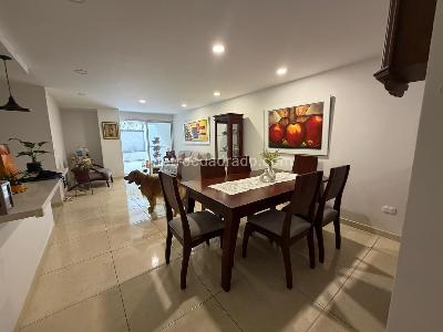 Apartamento de 4 alcobas en venta en Portal De La Esta Estación, Cali, 175 m² · foto 1 de 13