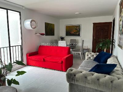 Apartamento de 3 alcobas en venta en El Ingenio I, Cali, 69 m² · foto 2 de 20