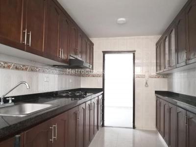 Apartamento de 3 alcobas en venta en El Ingenio I, Cali, 69 m² · foto 3 de 20