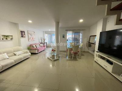 Casa de 4 alcobas en venta en Ciudad 2000, Cali, 250 m² · foto 3 de 20