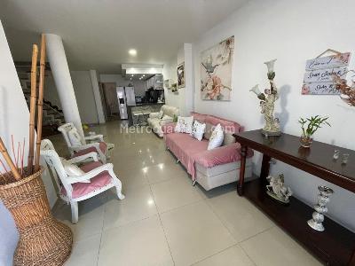Casa de 4 alcobas en venta en Ciudad 2000, Cali, 250 m² · foto 4 de 20
