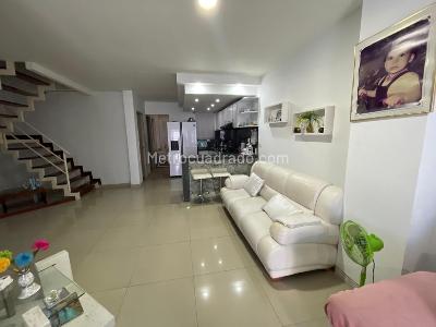Casa de 4 alcobas en venta en Ciudad 2000, Cali, 250 m² · foto 8 de 20