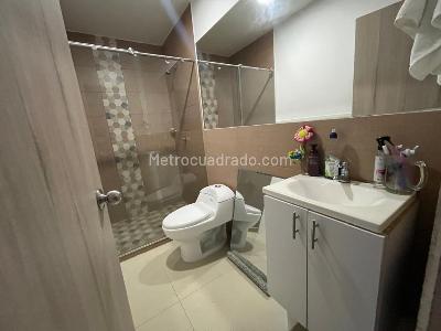 Casa de 4 alcobas en venta en Ciudad 2000, Cali, 250 m² · foto 10 de 20