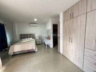 Casa de 4 alcobas en venta en Ciudad 2000, Cali, 250 m² · foto 16 de 20