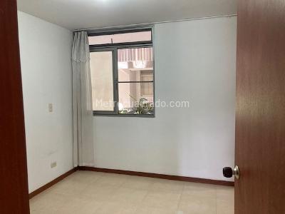 Apartamento de 4 alcobas en venta en El Limonar, Cali, 113 m² · foto 11 de 20