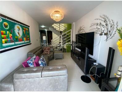 Casa de 5 alcobas en venta en Valle Del Lili, Cali, 300 m² · foto 9 de 20