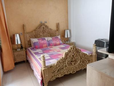 Casa de 5 alcobas en venta en Valle Del Lili, Cali, 300 m² · foto 19 de 20