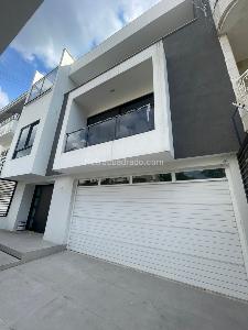 Casa de 5 alcobas en venta en El Ingenio Ii, Cali, 750 m² · foto 2 de 20