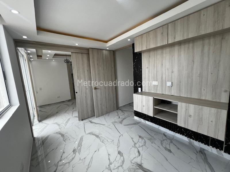 Piso – AMCO, Area Metropolitana Centro Occidente, Puerto Caldas - Más