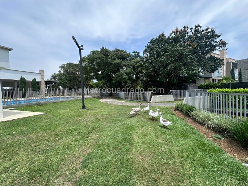 Lote en Venta, Las Mercedes, Jamundi - Más