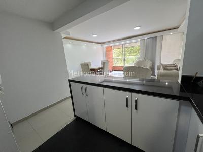 Apartamento de 3 alcobas en venta en Ciudad Jardin, Cali, 82 m² · foto 12 de 20