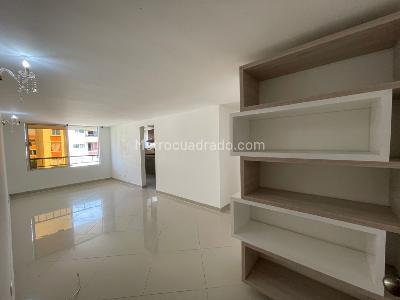 Apartamento de 3 alcobas en venta en Primero De Mayo, Cali, 65 m² · foto 3 de 20