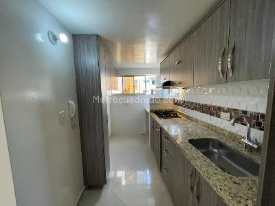 Apartamento de 3 alcobas en venta en Primero De Mayo, Cali, 65 m² · foto 5 de 20