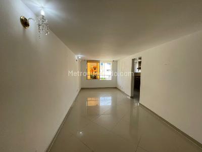 Apartamento de 3 alcobas en venta en Primero De Mayo, Cali, 65 m² · foto 7 de 20