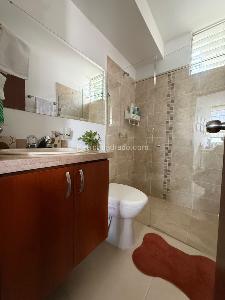 Apartamento de 2 alcobas en venta en Valle Del Lili, Cali, 52 m² · foto 13 de 15