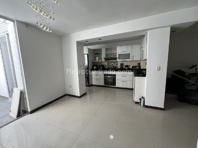 Casa de 3 alcobas en venta en Valle Del Lili, Cali, 112 m² · foto 5 de 20