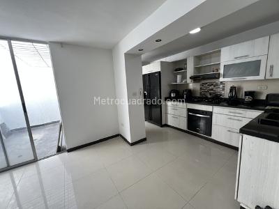 Casa de 3 alcobas en venta en Valle Del Lili, Cali, 112 m² · foto 6 de 20
