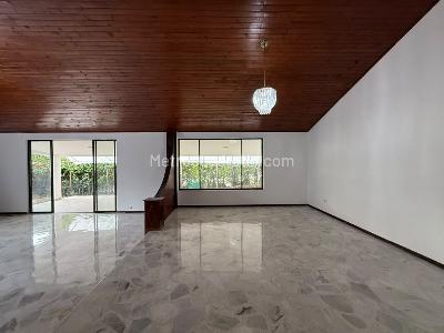 Casa de 4 alcobas en venta en Ciudad Jardin, Cali, 700 m² · foto 3 de 20