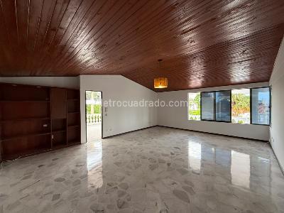 Casa de 4 alcobas en venta en Ciudad Jardin, Cali, 700 m² · foto 13 de 20