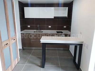 Apartaestudio en venta en Chapinero Central, Bogotá, 34 m² · foto 2 de 9