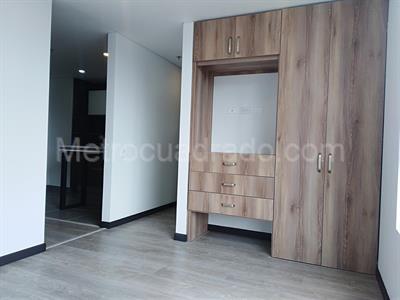 Apartaestudio en venta en Chapinero Central, Bogotá, 34 m² · foto 5 de 9