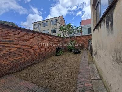Casa en venta en San Luis, Bogotá · foto 2 de 12