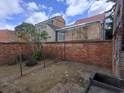 Casa en venta en San Luis, Bogotá · foto 7 de 12