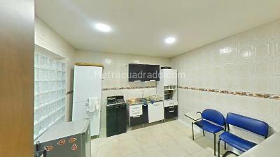 Casa de 5 alcobas en venta en Teusaquillo Palermo, Bogotá, 243 m² · foto 10 de 20
