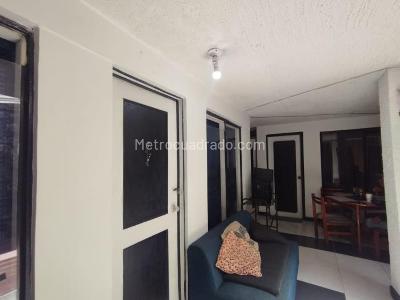 Casa de 5 alcobas en venta en Teusaquillo, Bogotá, 432 m² · foto 13 de 20