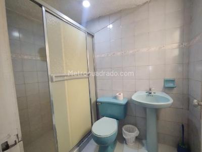 Casa de 5 alcobas en venta en Teusaquillo, Bogotá, 432 m² · foto 15 de 20