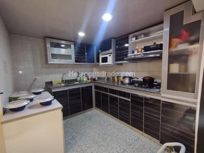 Casa de 5 alcobas en venta en Teusaquillo, Bogotá, 432 m² · foto 18 de 20