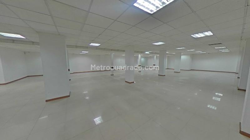 Edificio de Oficinas en Venta, ONCE DE NOVIEMBRE, Bogotá D.C. - Widok 2