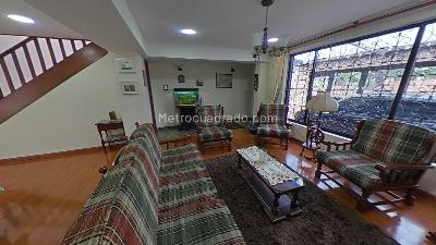 Casa de 3 alcobas en venta en Modelo Popular, Bogotá, 220 m² · foto 2 de 19