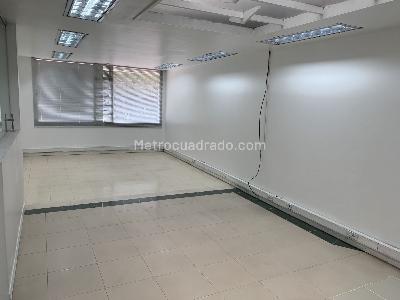 Casa de 5 alcobas en arriendo en Suba Pasadena, Bogotá, 550 m² · foto 9 de 18
